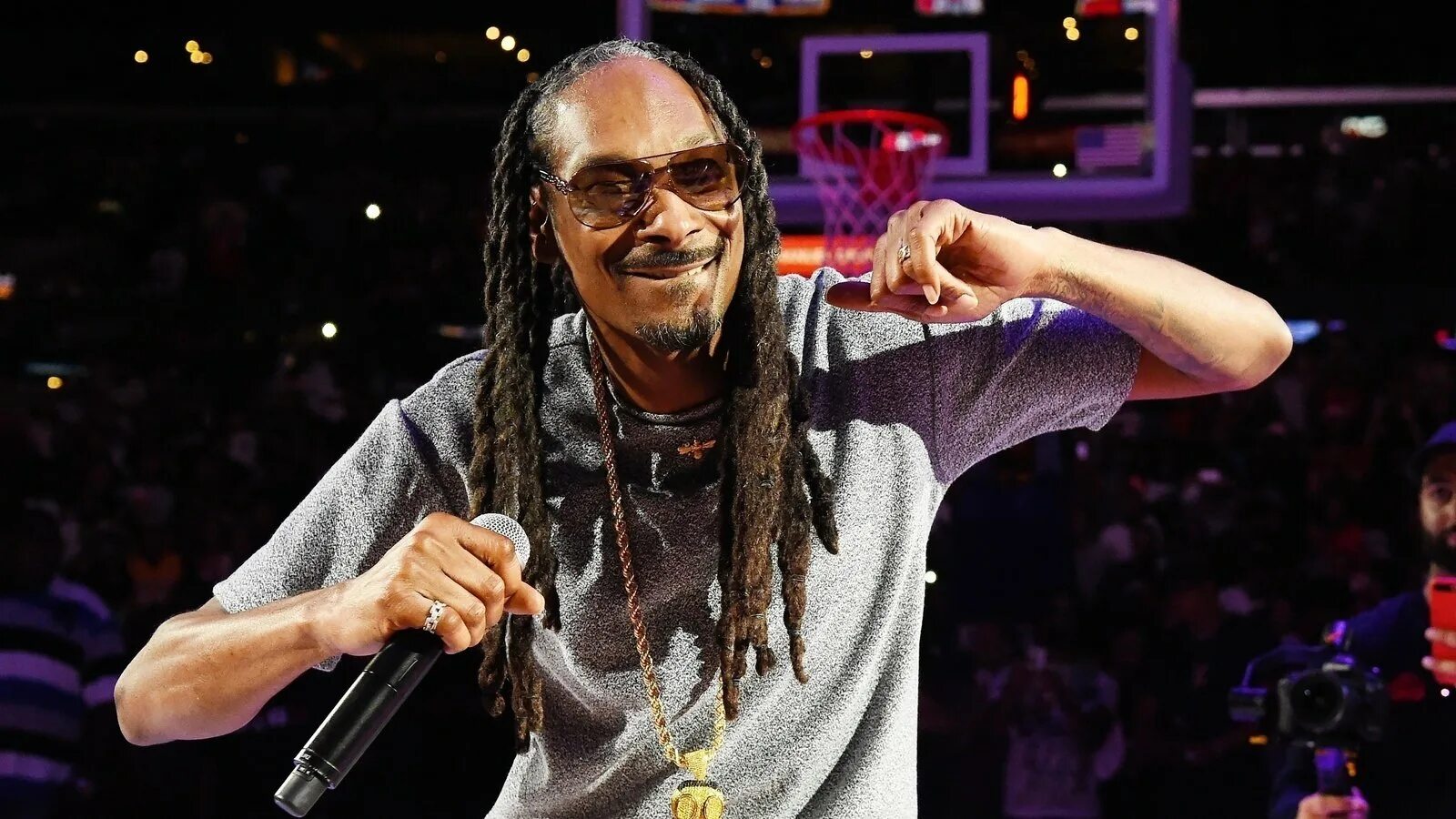Сколько лет snoop. Snoopy dog. снуп дог 2025. снуп дог фото. снуп дог 2025.