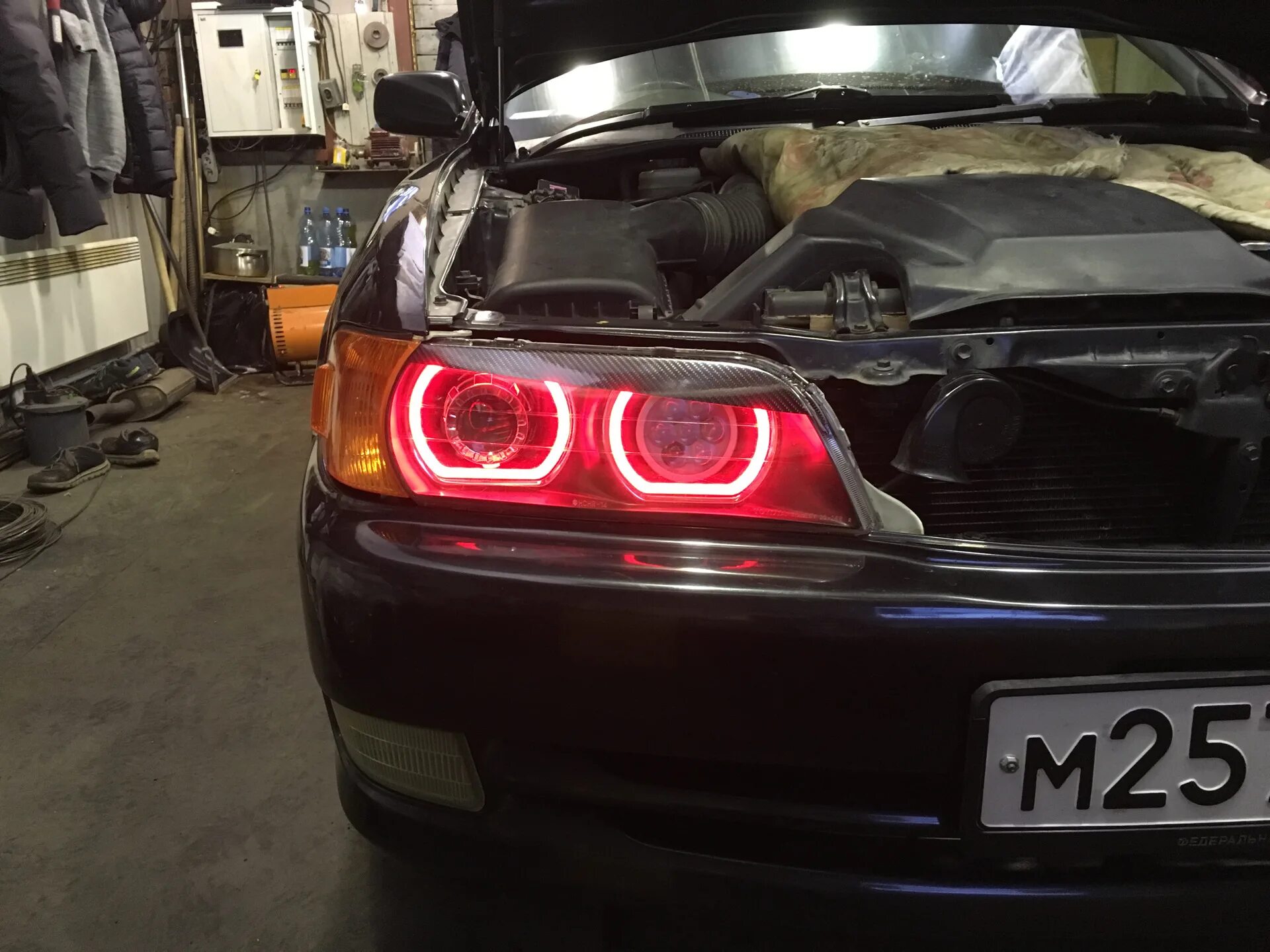 Тойота чайзер 100 jdm. Chaser 100 задние фонари. Тойота чайзер 100. Линзы chaser 100. Фары toyota chaser 100.