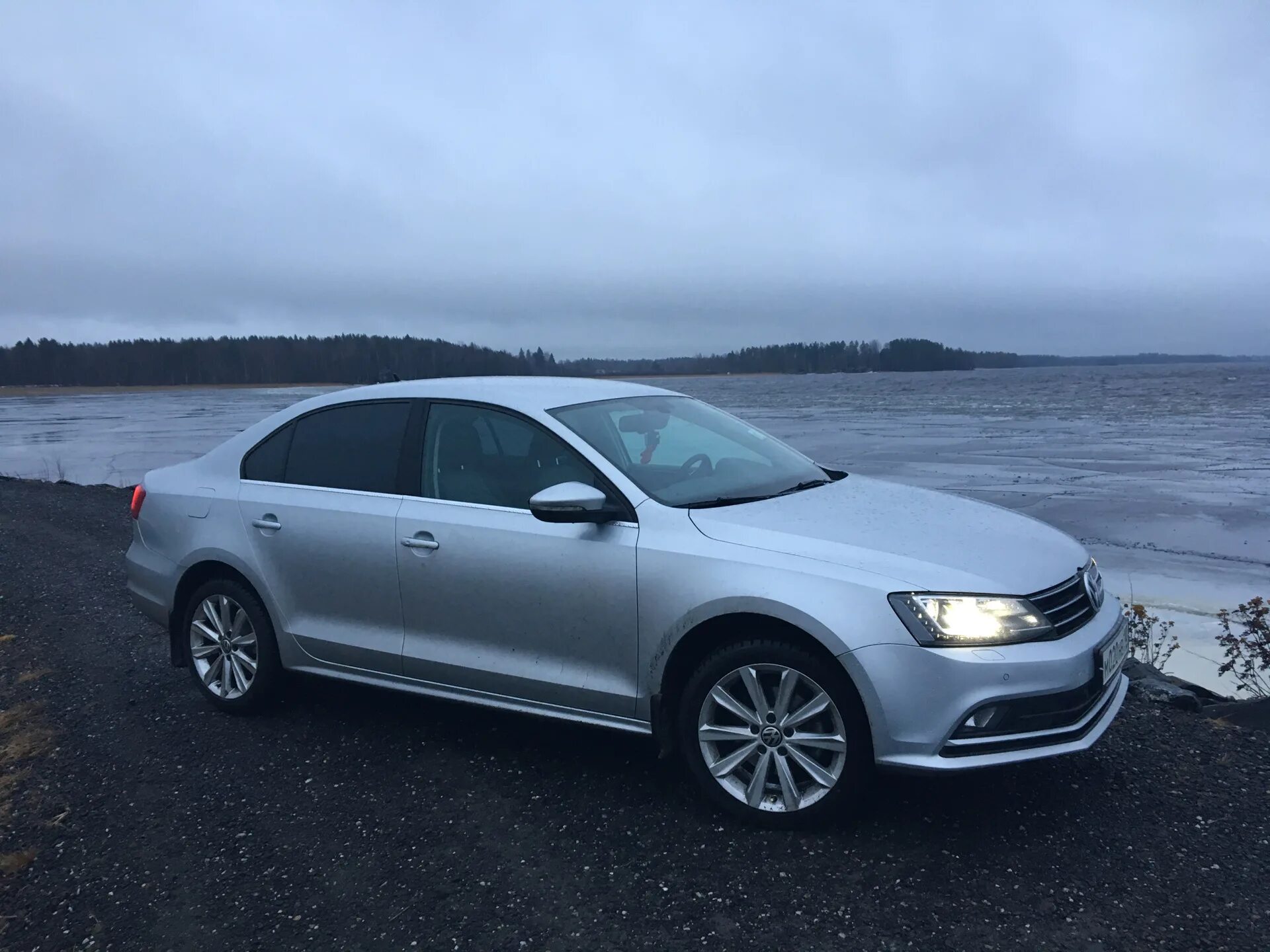 Volkswagen jetta отзывы. Джетта 2014 года. VW Jetta 2014. VW Jetta 6 Highline. Фольксваген Джетта 2014 года.