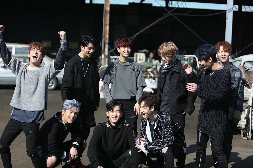 Группа stray kids дебют. Stray Kids 2018 дебют. Группа Stray Kids 2020. K-Pop группа Stray Kids. Stray Kids Эстетика группы.