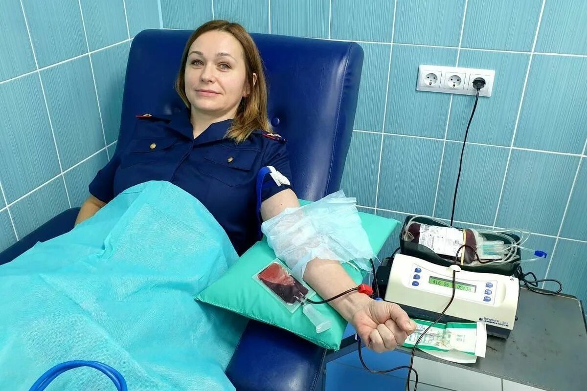 Донор крови. Центр переливания крови Мурманск. Переливание крови в Тосно.
