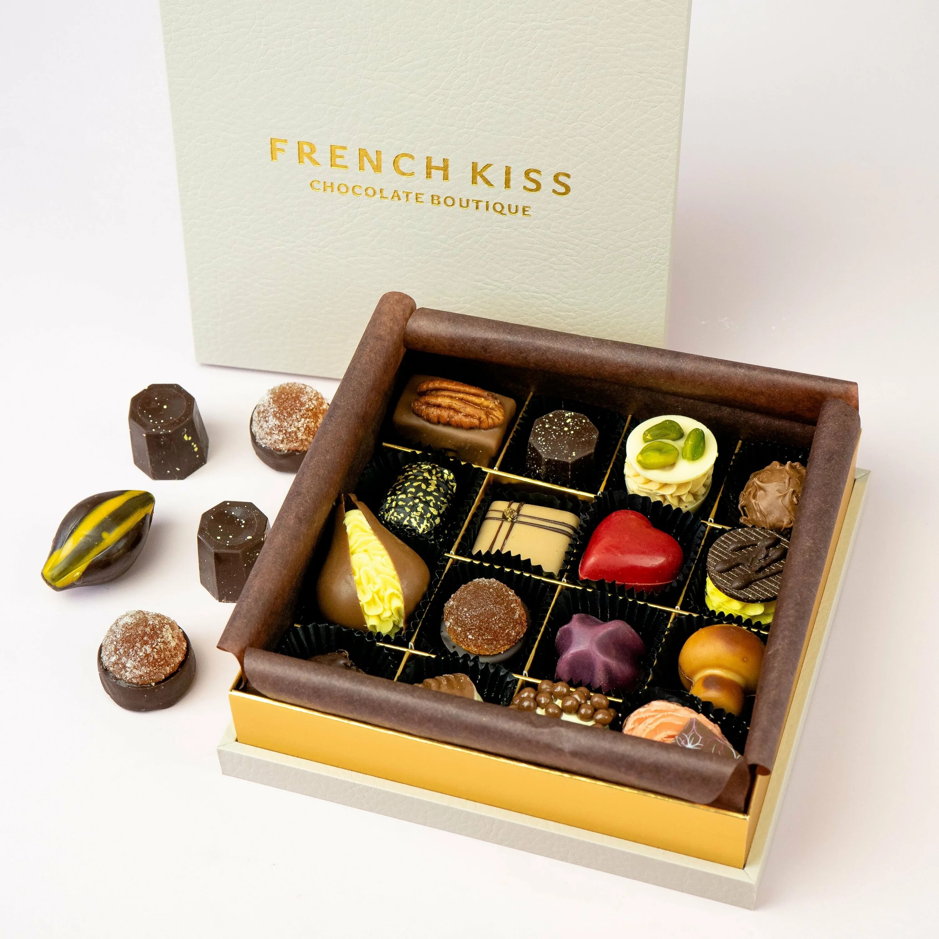 Конфеты French Kiss Chocolate. Конфеты French Kiss Chocolate Boutique. French Kiss шоколадный бутик. Бутики френч Кисс в Москве.