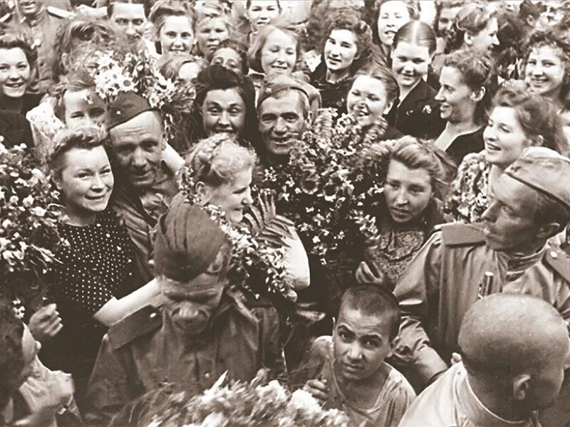 Фото победы великой отечественной войны 1945. Кадры Победы 1945. Встреча Победы 1945. Победа май 1945 фото.