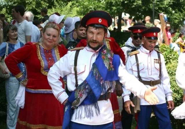 Казачья станица атамань краснодарский край. Казачью народного культуры. Казачья культура. Казачью народного культуры. Казачью народного культуры.