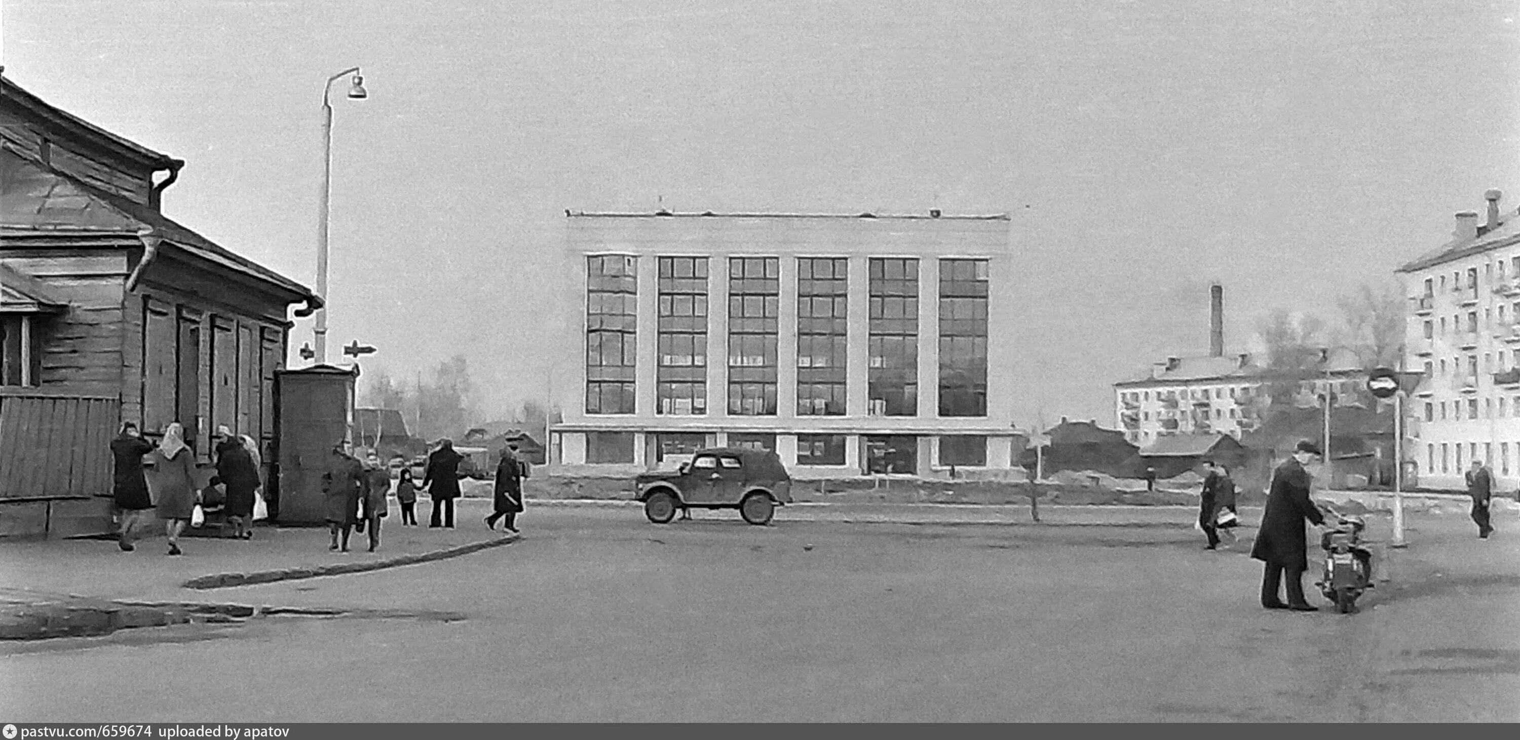 Октябрь советская площадь 14 фото Площадь Октябрьской Революции Retro photos