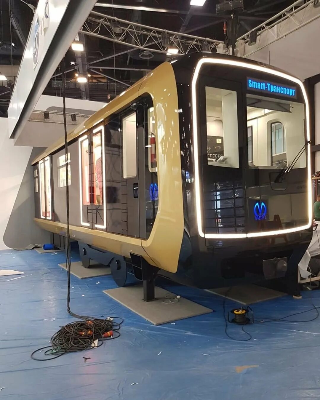Метропоезд москва 2020. Вагон метро 81-775/776/777. Вагон метро москва 2020. Москва 2017 метропоезд. Московское метро 2020 поезда.