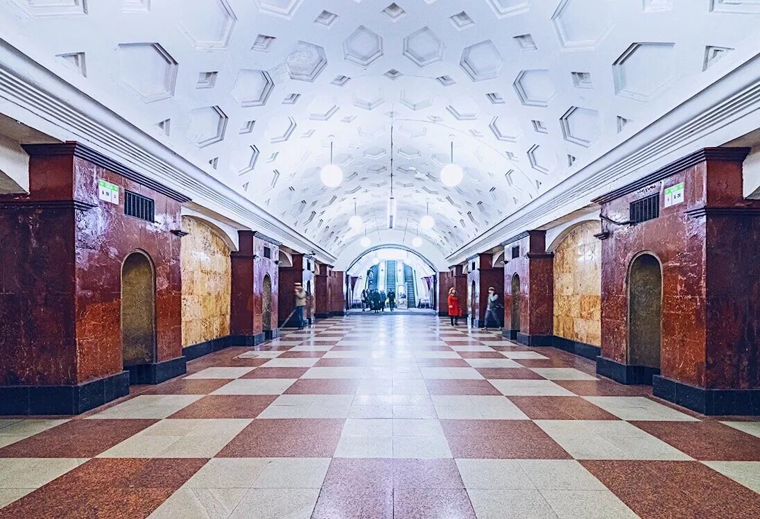 площадь красные ворота метро. метро красные ворота парк. станция метро красные ворота москва. станция метро красные ворота москва. территория у метро красные ворота.