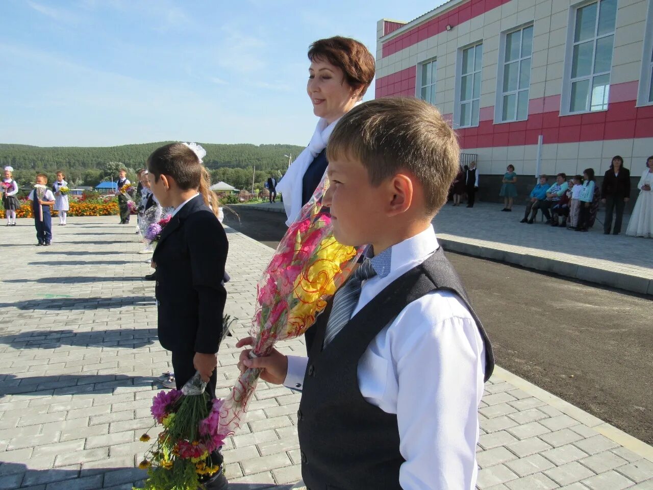 1 школа жукова. Айдакаево Белокатайский район. Школа Айдакаево Белокатайский. Башкортостан.Белокатайский село Айдакаево. Айдакаево Белокатайский район школа.