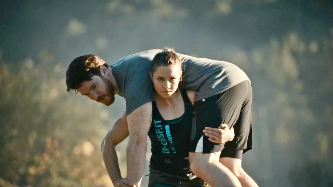 клип где спасают. ривердейл девушка тонет. полиция чикаго раненый холстед. казахский фильм про наркодилера. клип где спасают.