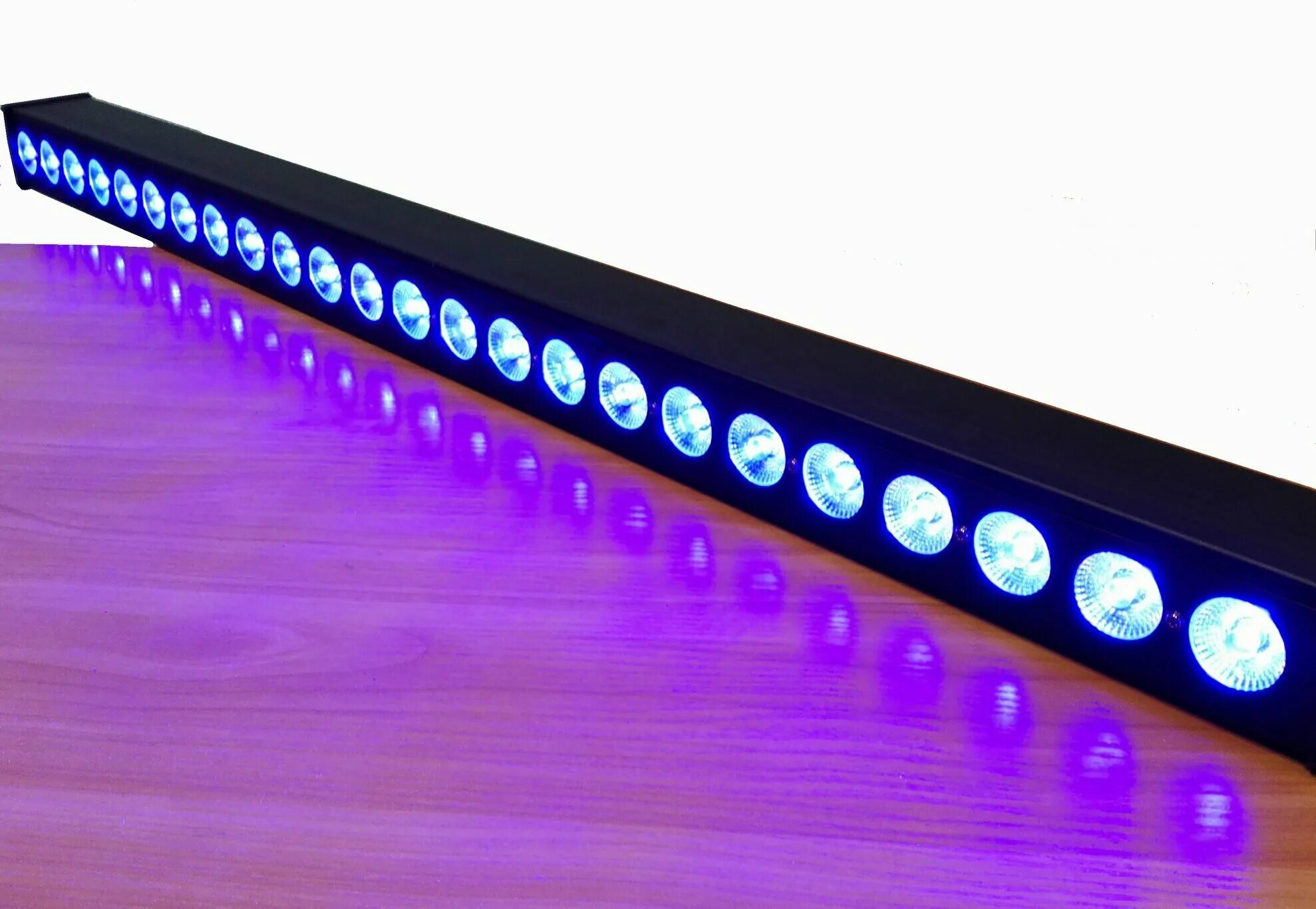 Led Bar 24x4 RGBW. Rampa led RGBW-24. Led Bar 24*4. Led Bar RGBW 84*3. Линейный светодиодный прожектор