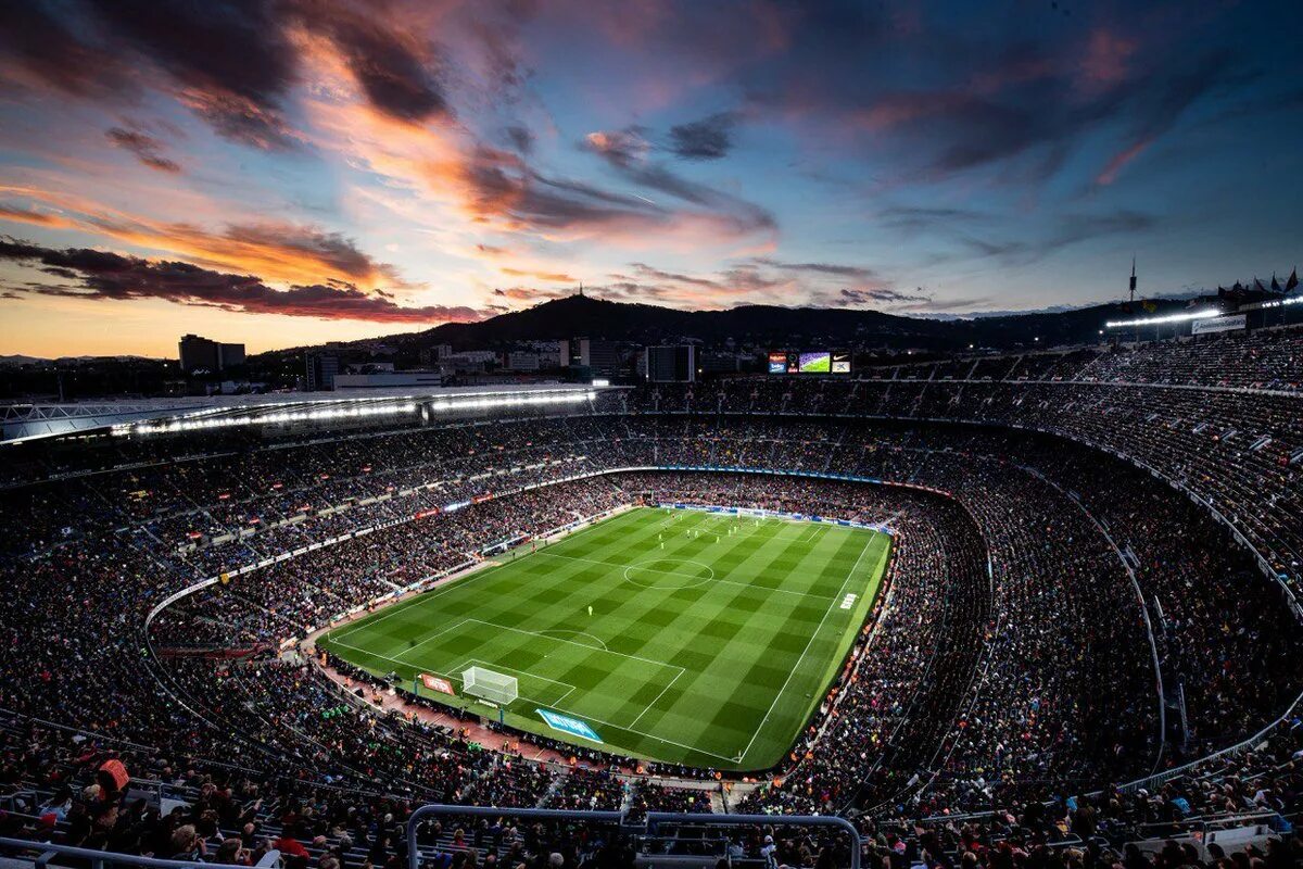 Камп ноу. Камп ноу стадион. Камп ноу вид с трибуны. Camp nou Barcelona.