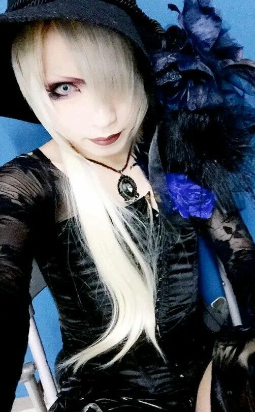 Юки ликаон. Belle lycaon. Lycaon band. J rock boys. Yuuki lycaon.
