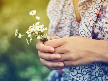 Flower hands