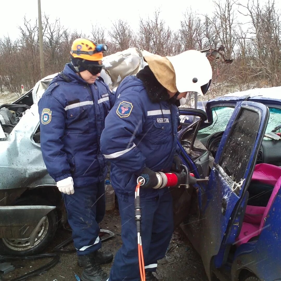 Сальск происшествия. Сальск Ростовская область ДТП. Авария трасса Сальск Яшалта.