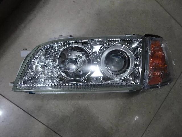 Фары корона бочка. Фары тойота корона st190. Toyota corona premio линзы. Фары тойота корона бочка. Оптика линзы toyota corona st190.