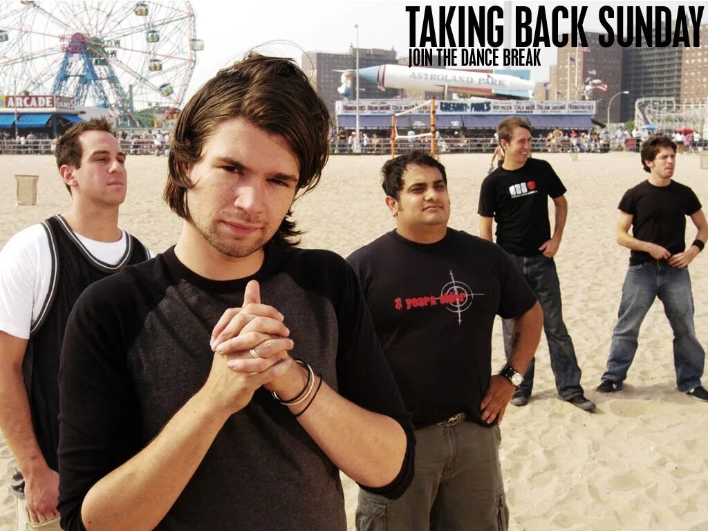 Back sunday. Группа taking back Sunday. Taking back Sunday солист. Taking back Sunday - twenty.