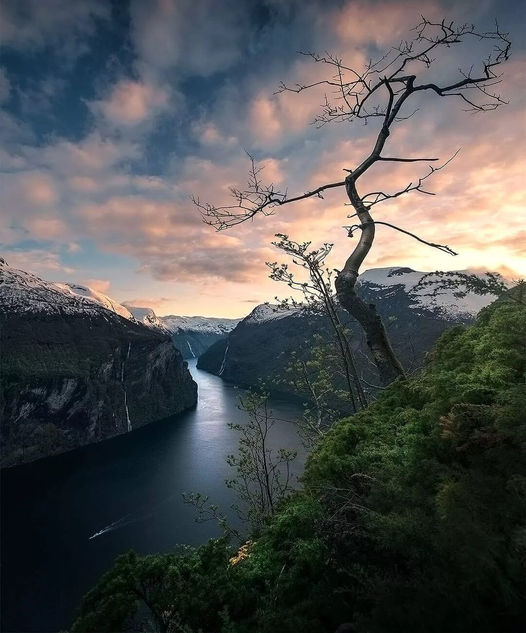 Красивое место захватывающее дух. Max rive фотограф. макс райв фото. захватывающие пейзажи. пейзажи от которых захватывает дух.