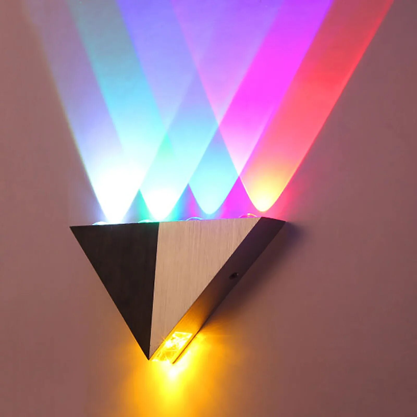Светильник светодиодный разноцветный. Бра led wall lamps wb7031. светильник разноцветный. разноцветный светильник на стену. яркие светильники на стену.
