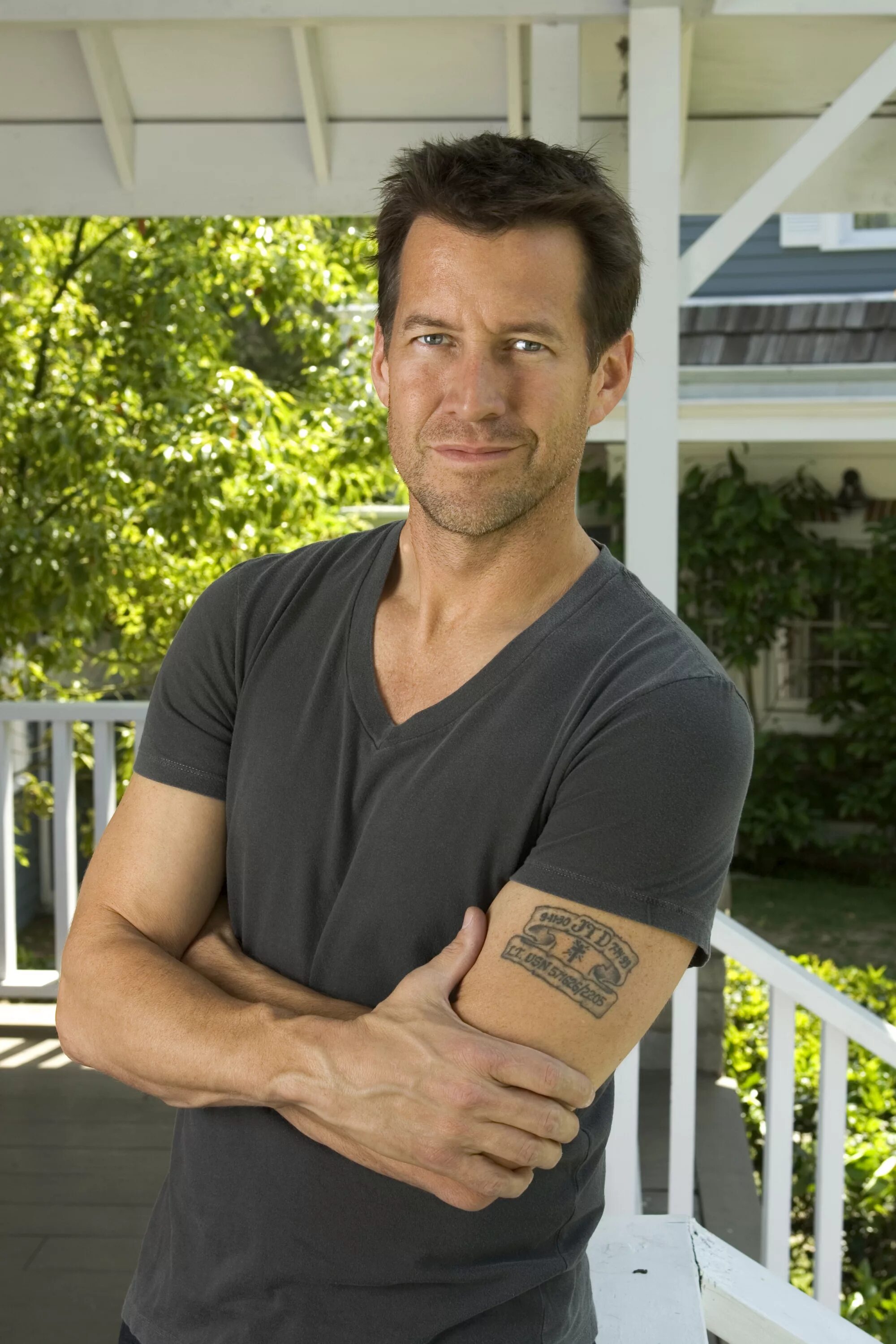 Mike delfino. Майк Дельфино. Майк Дельфино актер.