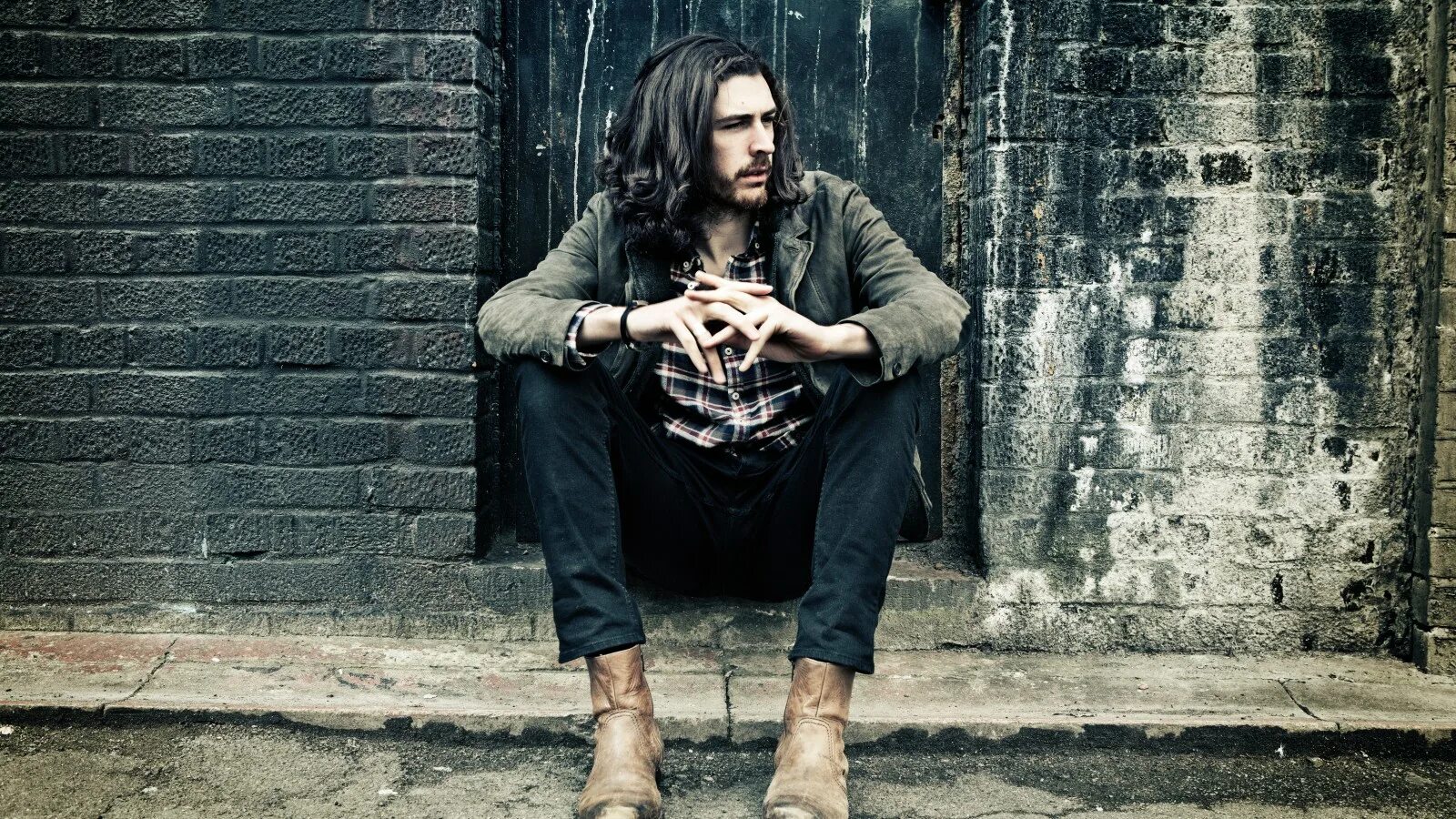 Hozier. Рейн Хозиер-Бирн. Arsonist’s Lullabye Хозиер. Эндрю Джон Хозиер-Бирн.