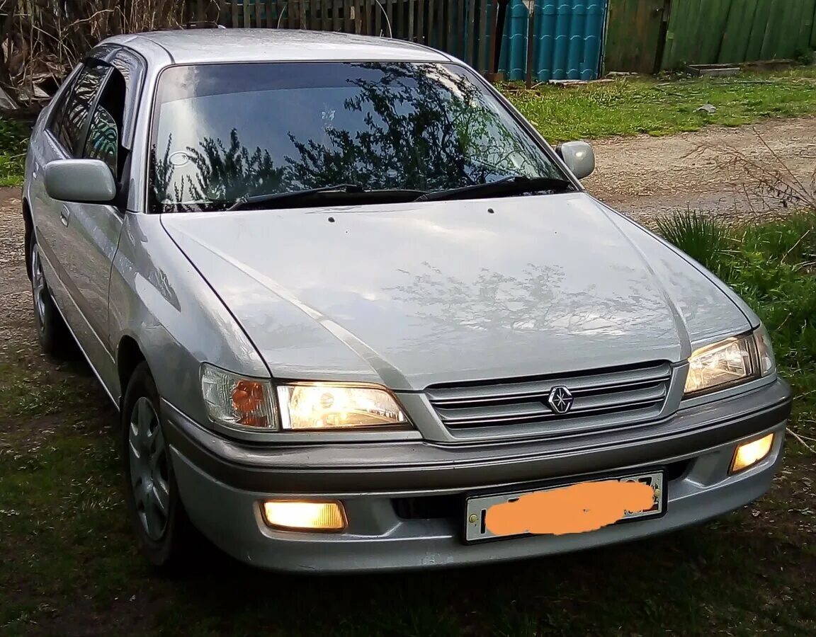 Приморский край тойоту корону. Тойота корона Премио 1996. ТАЕИА корона Премио 1996. Toyota Corona 1996. Тойота Премио 1996.