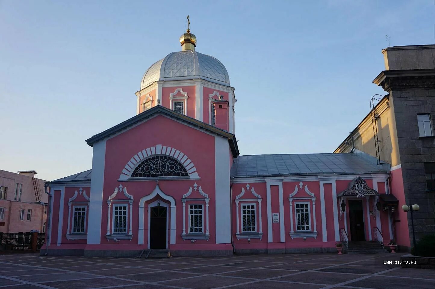 Храм курск сайты. Ильинская Церковь Курск. Воскресенский храм Курск. Храм Илии пророка (Курск). Михайловский храм Курск.