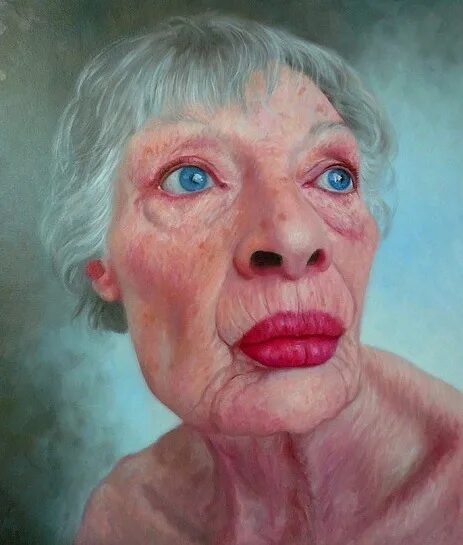 Бабушка с большими губами. Накрашенная старуха. Бабушка поцелуй. Бабушка с большими губами. Бабушка с большими губами.