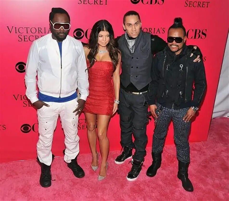 Bailar contigo black eyed daddy. Black eyed peas grammy. Black eyed peas grammy. Daddy yankee bailar contigo. Black eyed peas / daddy yankee.
