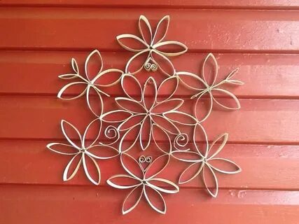 Снежинки из втулок от туалетной бумаги