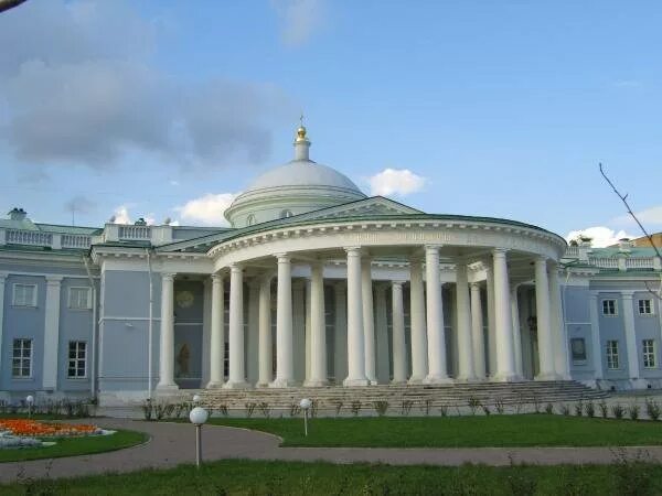 В склифосовского. Институт скорой помощи имени склифосовского. Склифосовского в москве. Нии скорой помощи им н. Московская больница склифосовского.