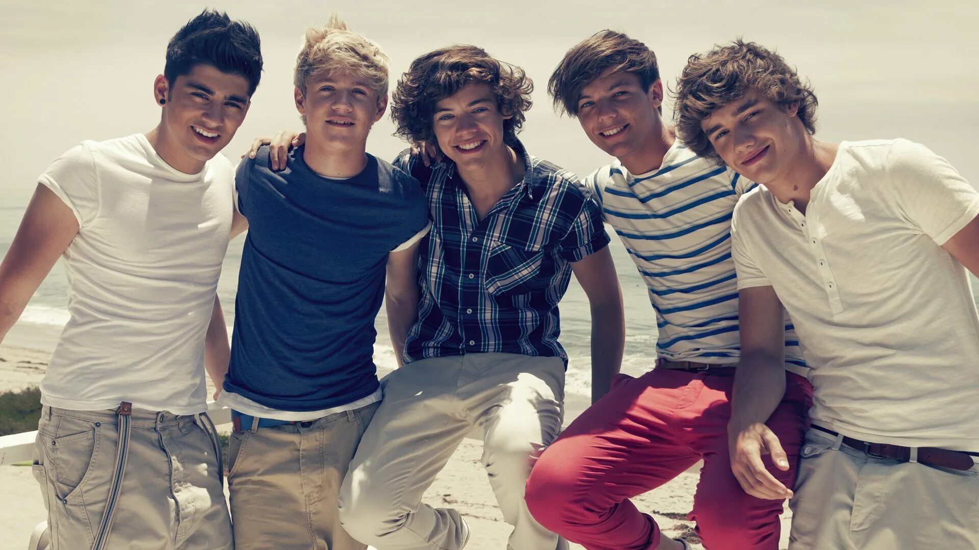 Группа duran duran молодые. Группа take that. Группа one direction состав. Современная мужская группа. Группа one direction 2021.
