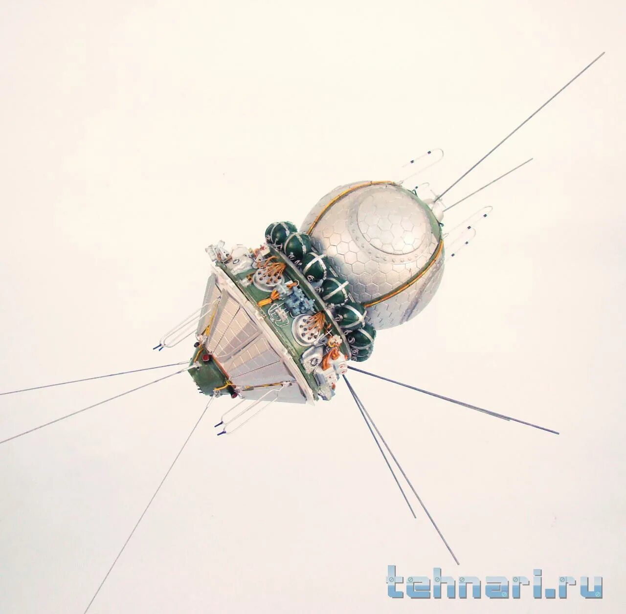 график работы вывеска. режим работы магазинов восток сервис. корабли с востока. ул 25 января д 2. режим работы пункта выдачи.