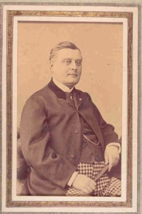 Колонна валевских. Колонна валевских. Колонна валевских. Колонна валевских. Валевский сын наполеона.