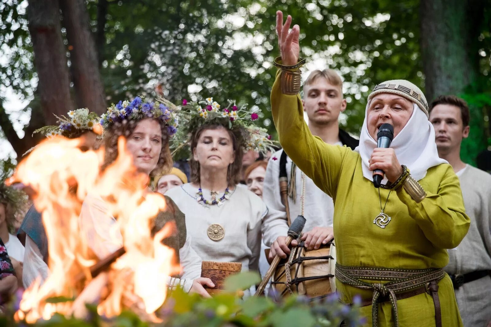 Люди язычники. Славянские неоязычники. Литва языческая. Литва язычники. Литовское язычество.