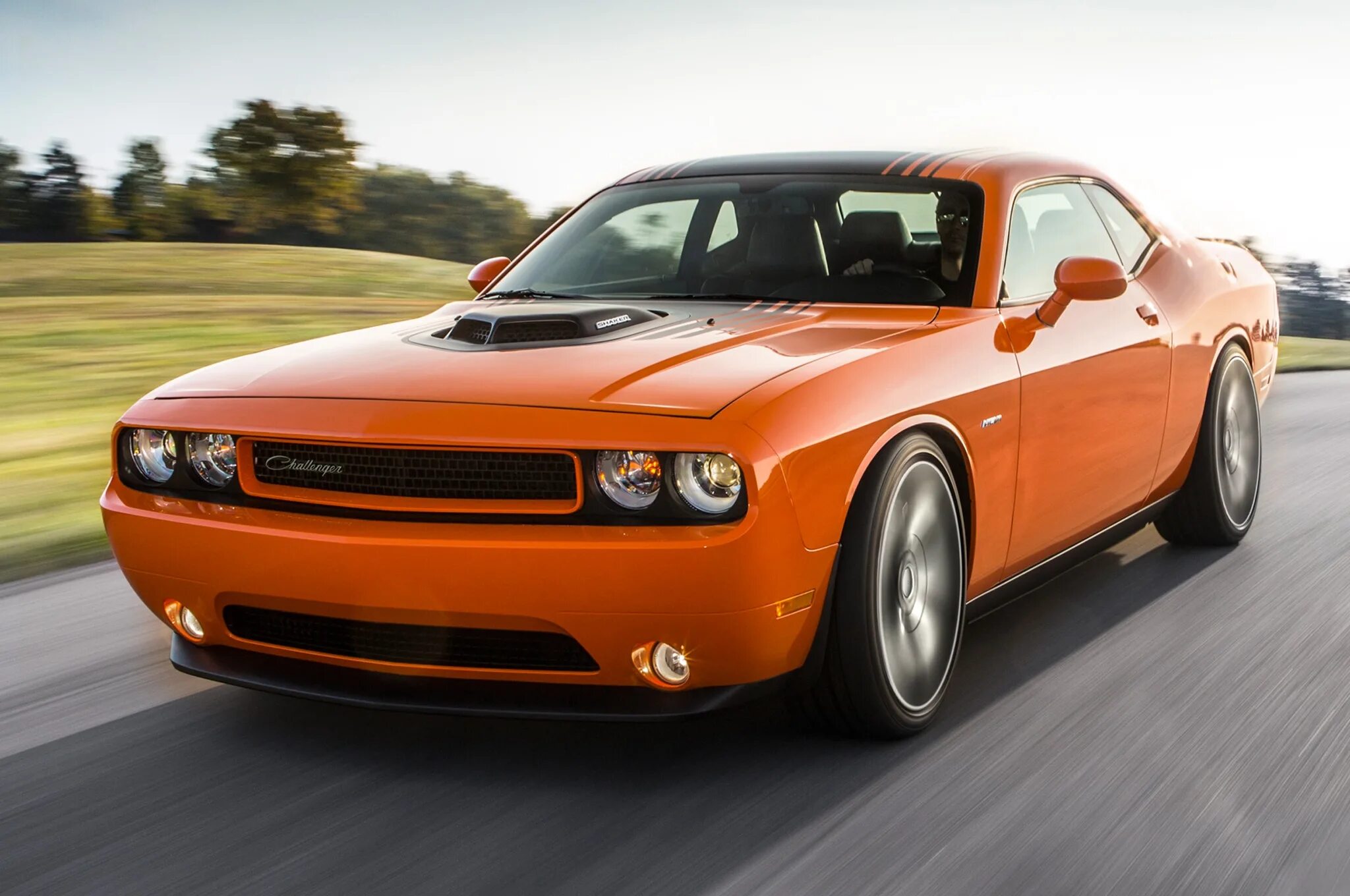 Вес челленджера. Dodge Challenger 2014. Додж Челленджер 2014. Додж Челленджер 50. Додж Challenger 2014.