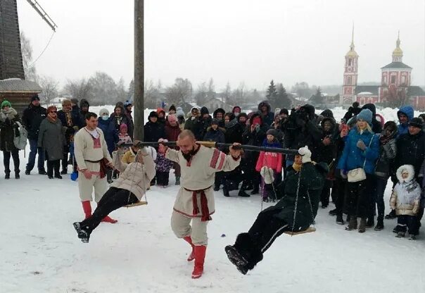 Зимние гуляния. Суздаль гуляния. Масленица в суздале. Суздаль гуляния. Масленичные гуляния в суздале.