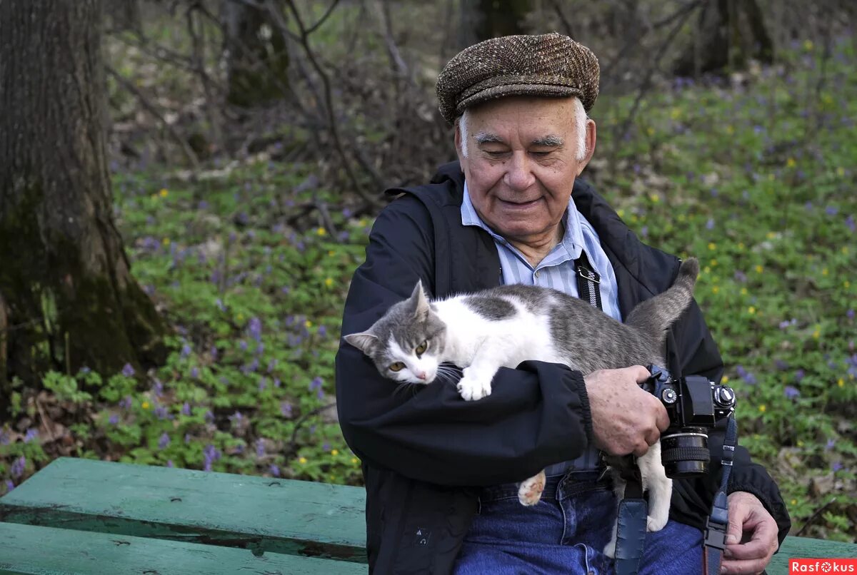 песков василий михайлович. песков василий михайлович. фотожурналист василий песков. василий песков писатель. песков василий михайлович.