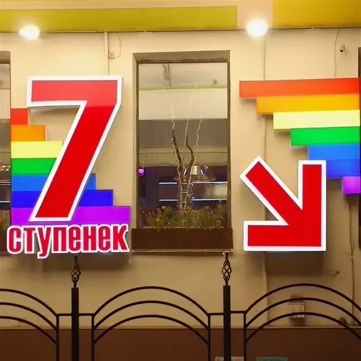 Почему советские подъезды красили именно в зелёный и синий цвета Александр Снито