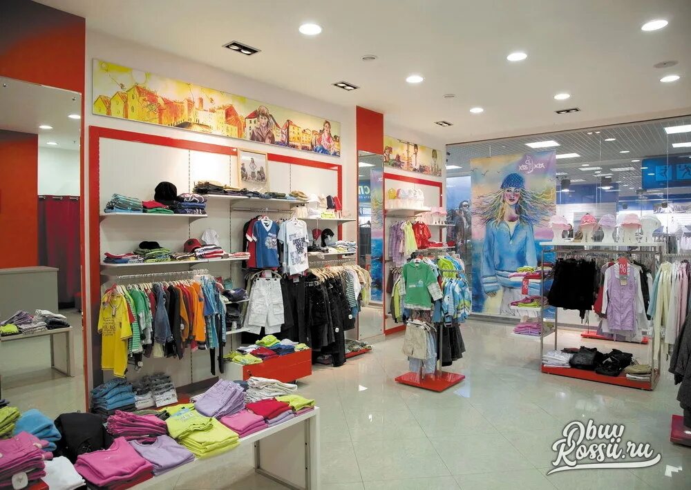 Детские магазины белгород. Кари kids. Детский магазин baby kids. Moda kids интернет магазин. Интерьер магазина детской одежды.