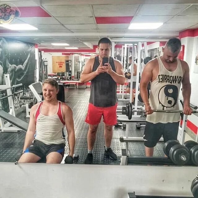 Fitness club краснодар. Фитнес клуба forma. Мфитнес. Фитнес клубы краснодара. Форма фитнес краснодар.