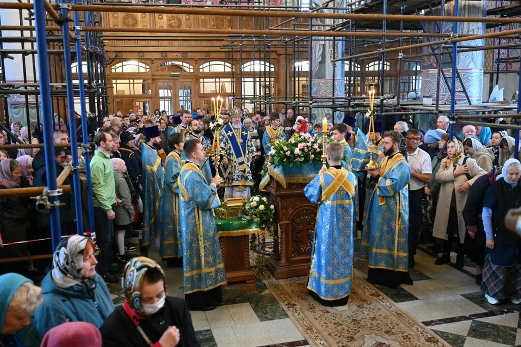 Церковь Сергия Радонежского Смоленск. Храм Сергия Радонежского Казань. Православные христиане.