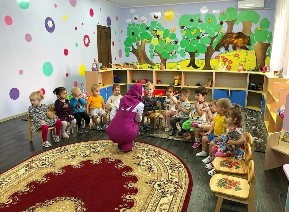 Дети в саду ясли. Группа ясли в садике. Места в яслях. Места в яслях. Ясельная группа в детском саду.