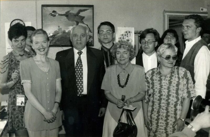 Ирина вирганская дочь горбачева. Ирина михайловна вирганская горбачёва. Дети горбачева михаила сергеевича где сейчас. Ирина михайловна горбачева-вирганская. Дети горбачева михаила сергеевича где сейчас.