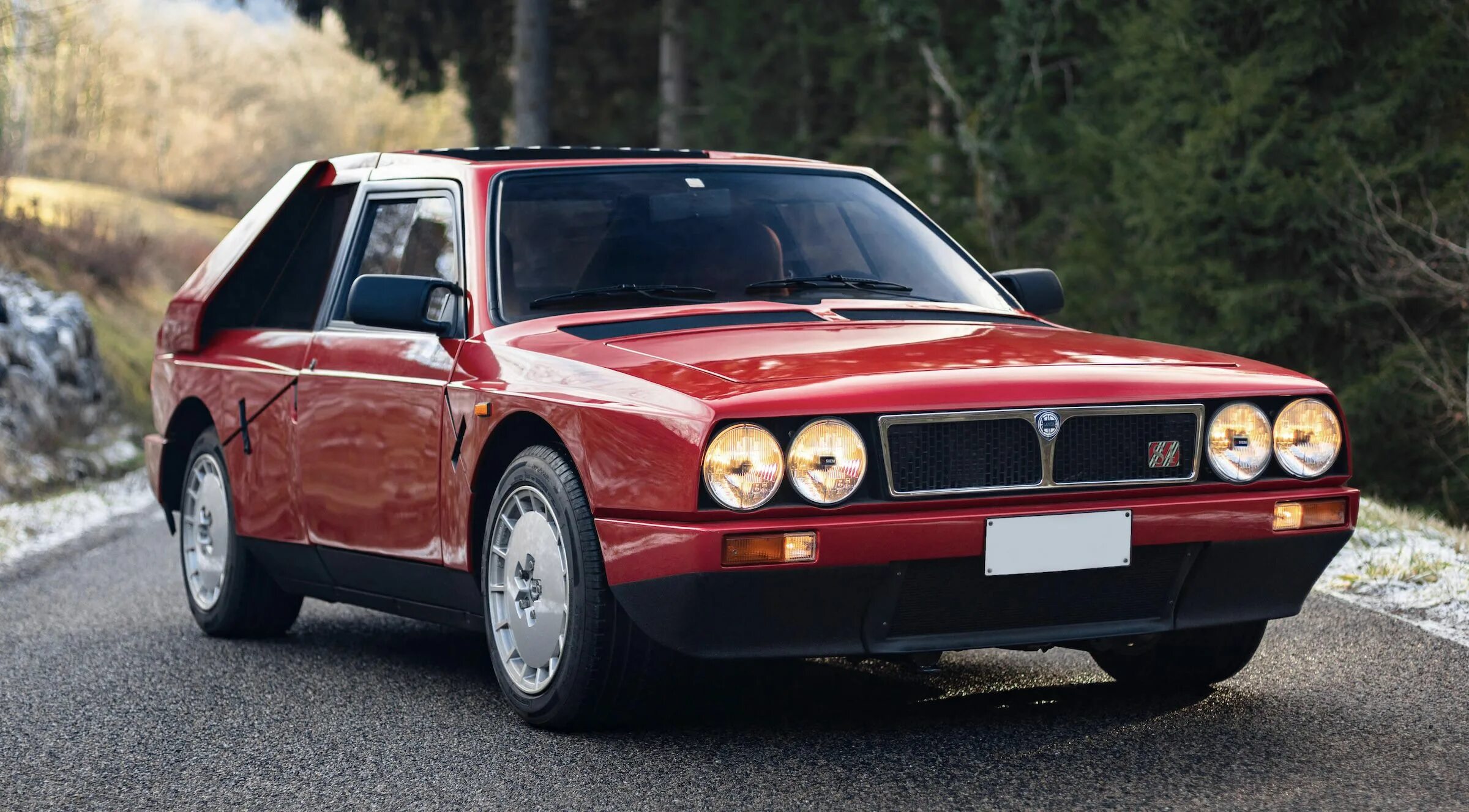 Лянча автомобиль 2024. Lancia s4. Lancia Delta s4 Stradale Group b. Лянча Дельта s4. Lancia Delta s4 Group b.