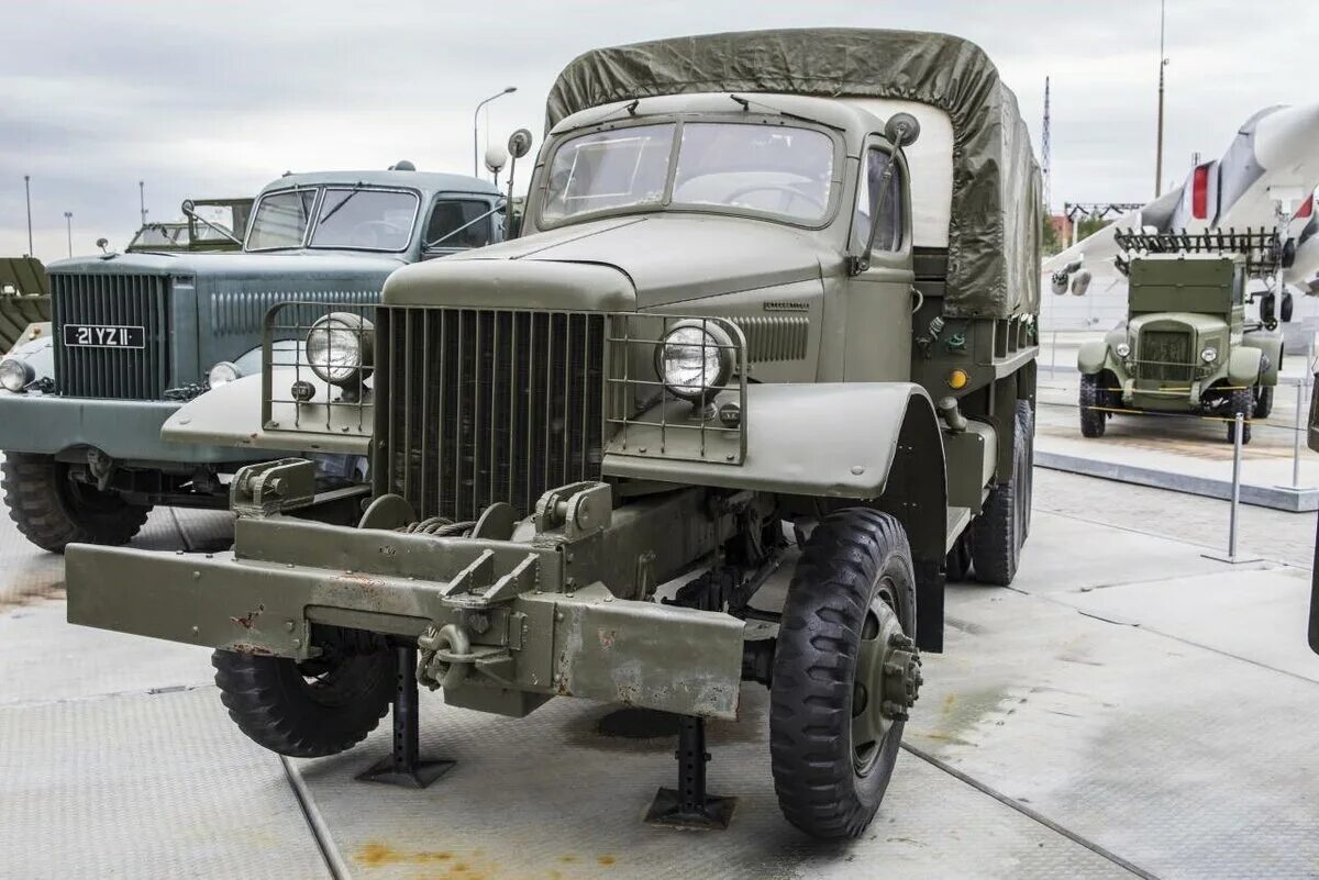 М интернационал. GMC CCKW-352. Грузовик Студебеккер ленд Лиз. Грузовик International Harvester м-5н-6. Студебеккер и ЗИЛ 157.