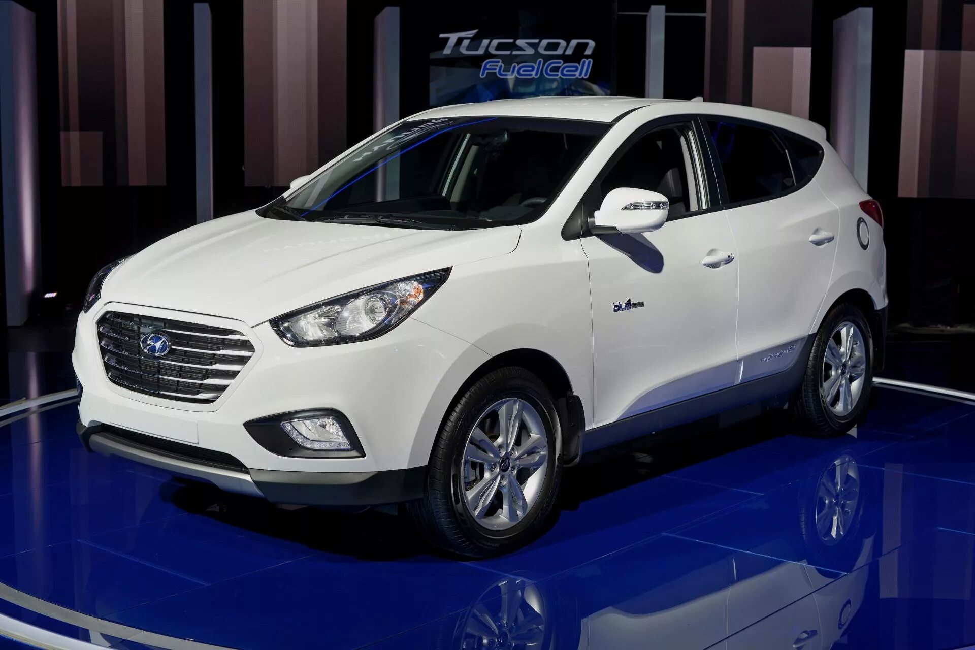 Hyundai Tucson 2014. Hyundai ix35. Hyundai ix35 2009. Hyundai Tucson FCEV. Автомобили hyundai цена