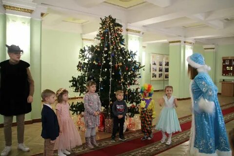 Сегодня утренники