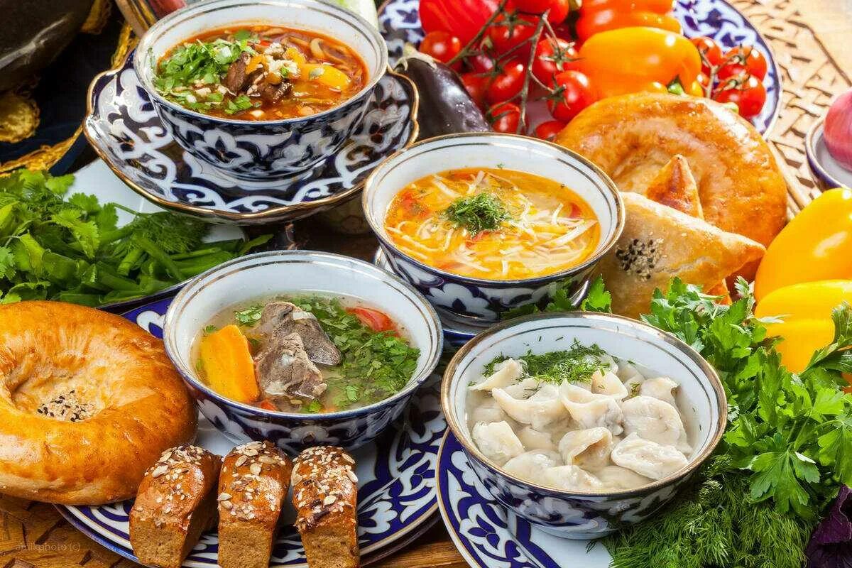 Среднеазиатская кухня. Чайхона самарканд узбекская кухня. тарнов миллий таомлар. миллий таомлар самарканд. уйгур миллий таомлари.