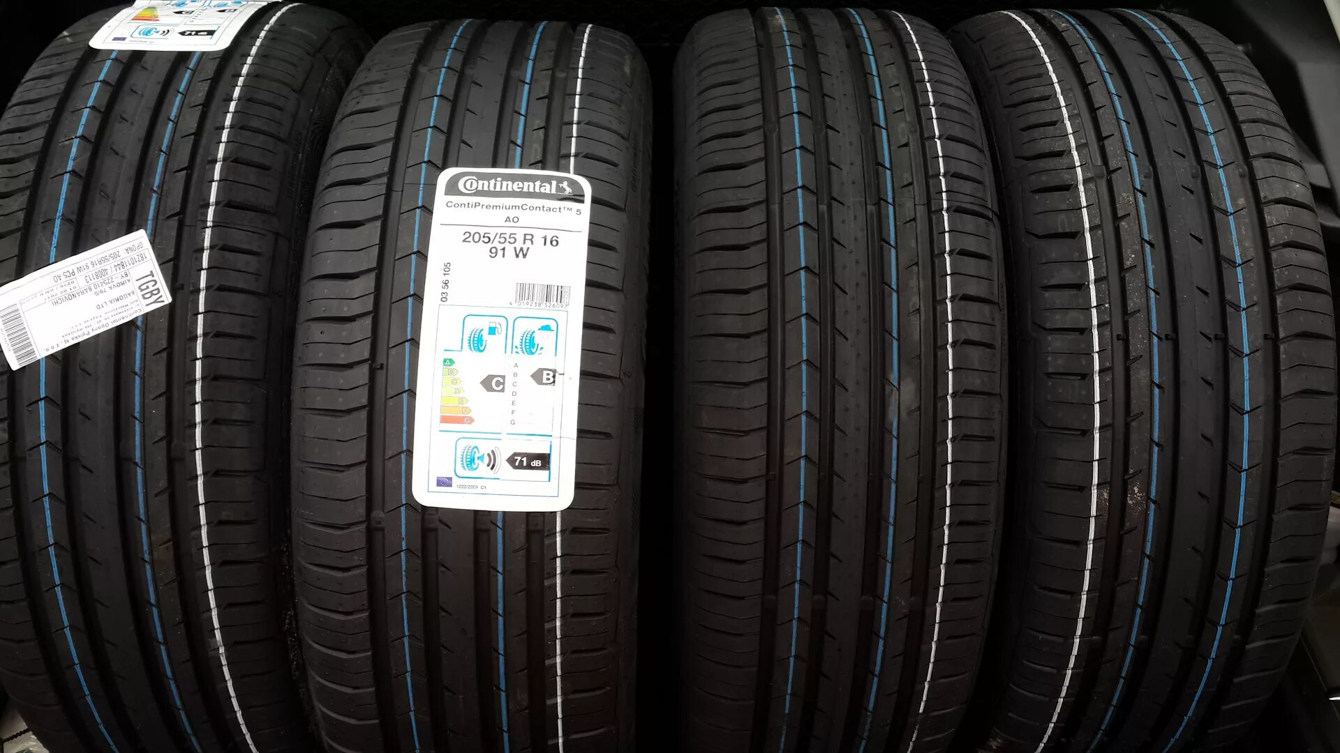 Continental PREMIUMCONTACT 5 215/55 r17. Continental CONTIPREMIUMCONTACT 5. Continental CONTIPREMIUMCONTACT 5 225/60 r17. Continental PREMIUMCONTACT 5 SUV.