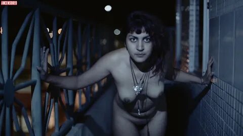 Tainah Amaral nude pics.